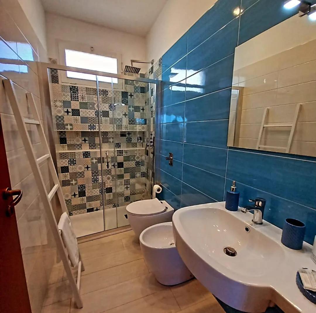 Blu Vacanze Residence ファヴィニャーナ エクステリア 写真